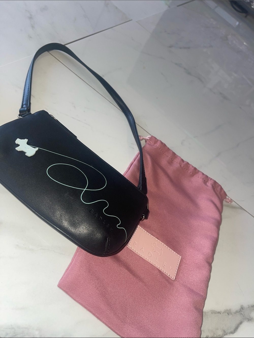 RADLEY LONDON Black Leather Shoulder Bag with Mint Dog Graphic
